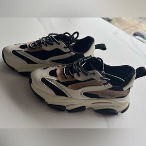 Steve Madden Black and White Chunky Sneakers